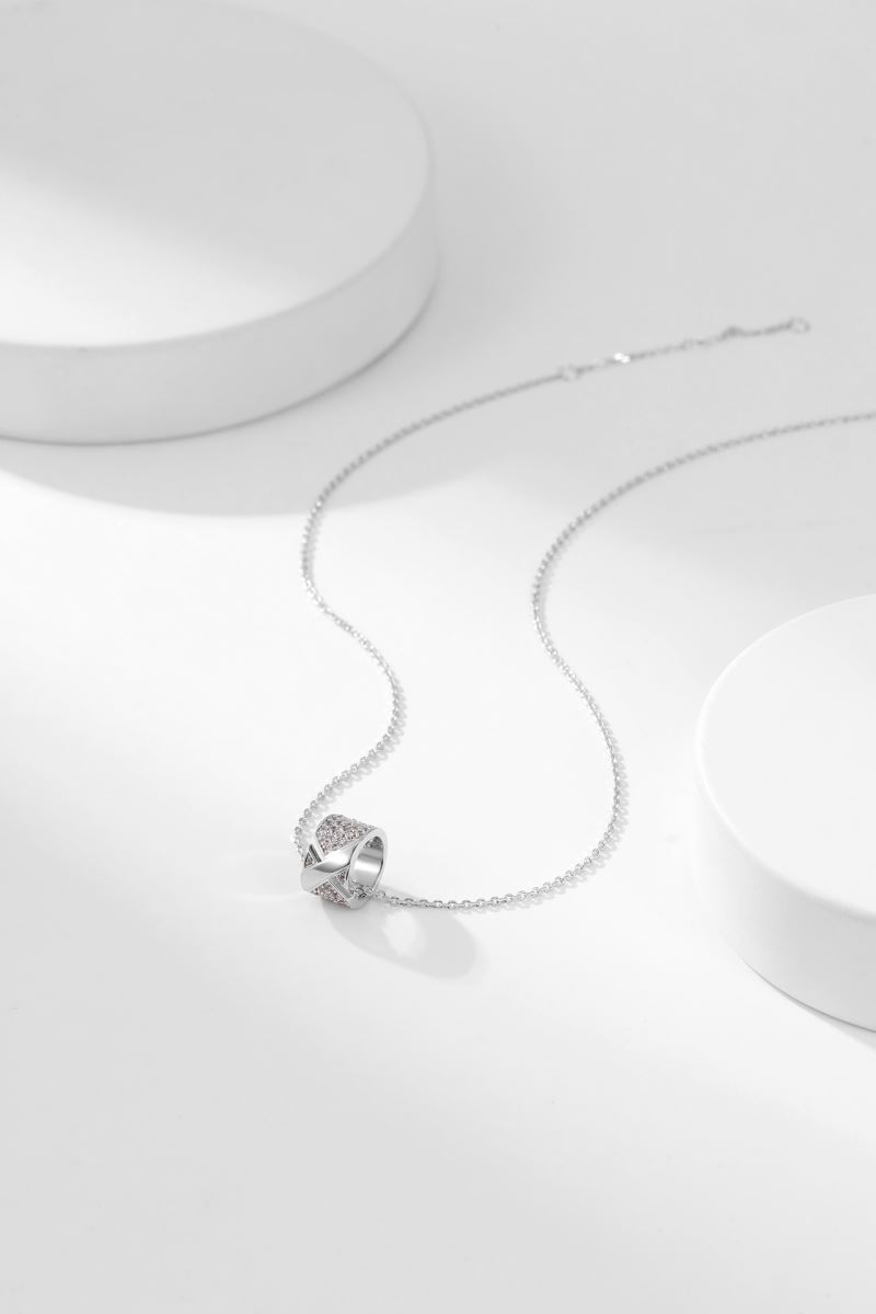 CHAUMET